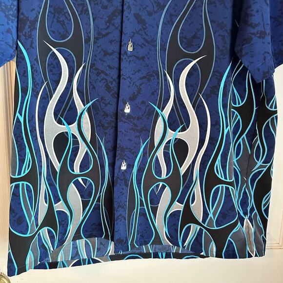 Vintage Sapphire Lounge Blue Flame Tribal Button Up Collared Shirt Men’s Size L - Picture 7 of 7